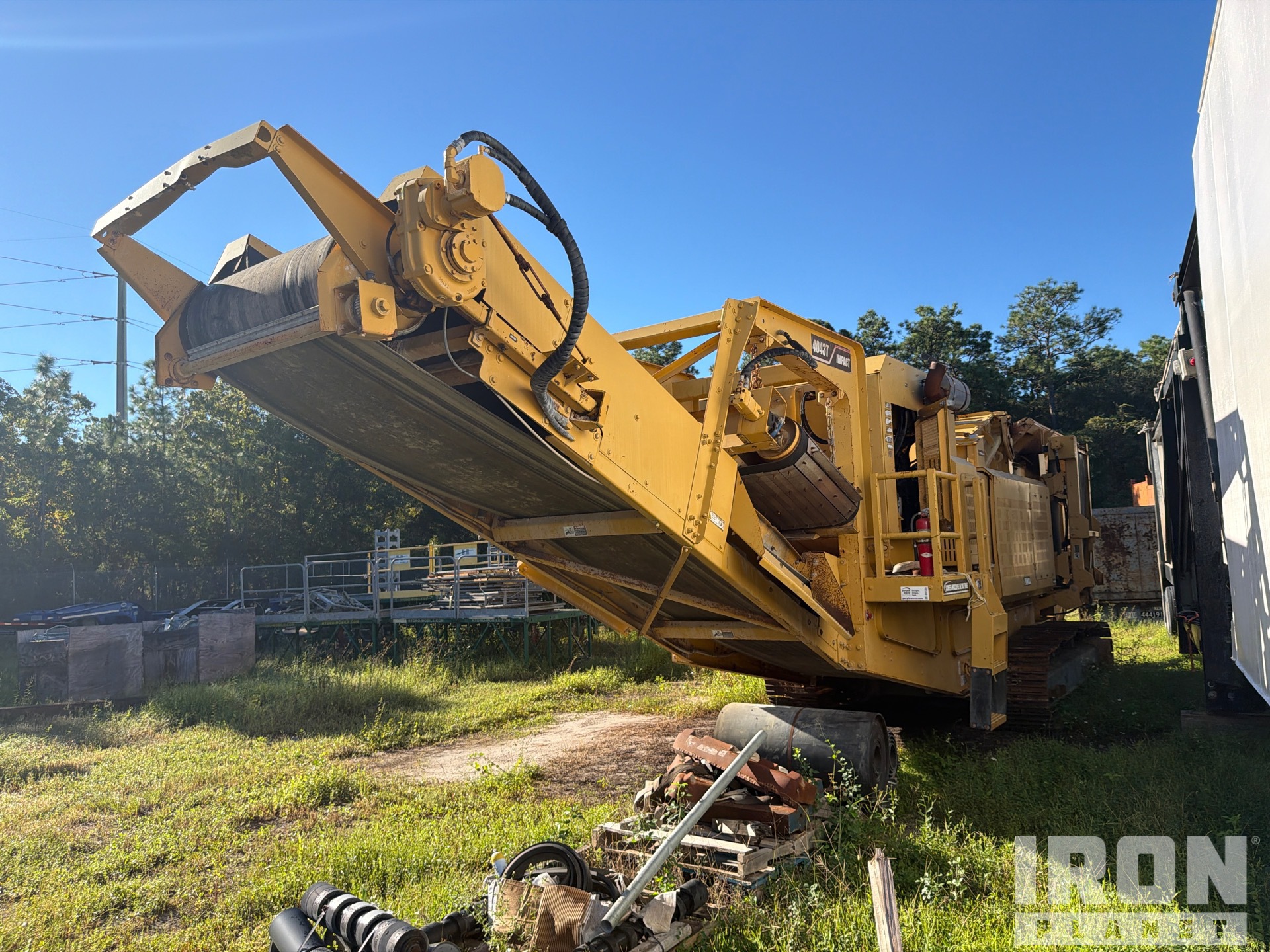 2017 Screen Machine 4043T Impact Crusher