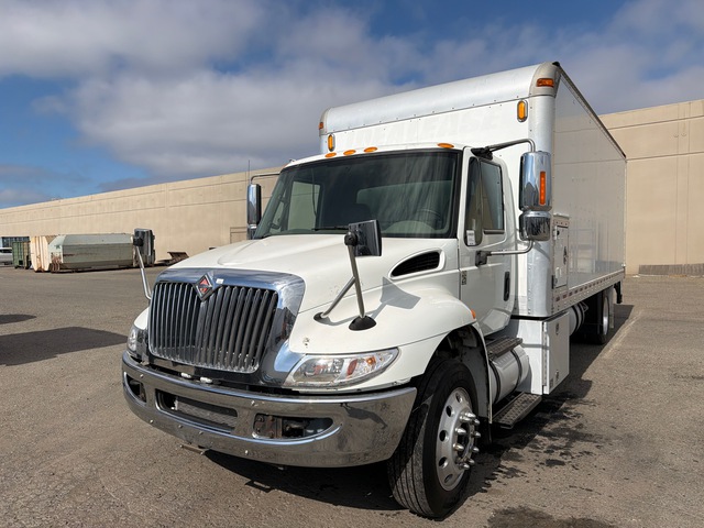 2013 International 4300 4x2 Fuel and Lube Truck