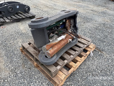 Develon QC-100H1G3-321 Excavator Coupler (Unused)
