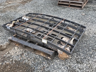 Daequip HE300 68 in Cab Guard Varios, accesorio para excavadora
