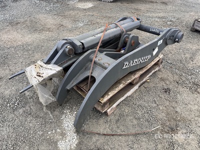 Daequip HE300 70 in Hydraulic Baggerdaumen
