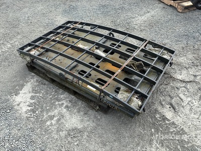 Daequip HE120 68 in Cab Guard Varios, accesorio para excavadora