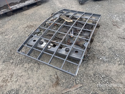 Daequip HE200 70 in Cab Guard Varios, accesorio para excavadora