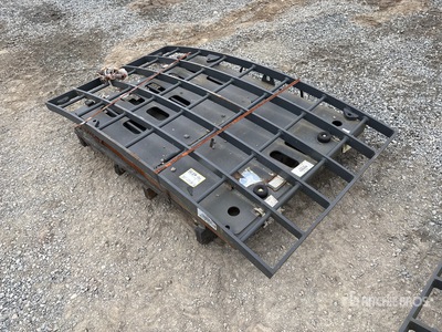 Daequip HE120 68 in Cab Guard Varios, accesorio para excavadora