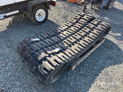 Quantity of (2) Bobcat 17.5 in Rubber Tracks