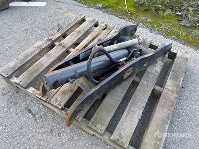 2023 Geith MX4HT-QH 28 in Hydraulic Excavator Thumb