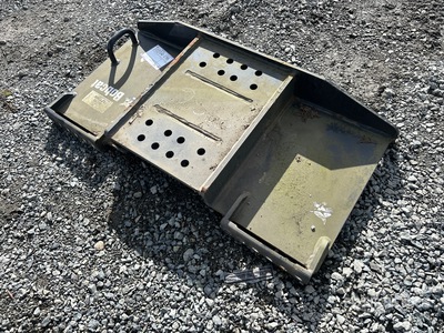 Bobcat Attachment Mounting Plate (Unused)