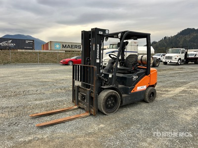 Doosan G30E-7 5500 lb Cushion Tire Gabelstapler