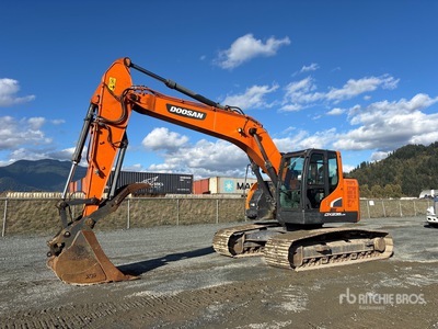 2020 Doosan DX325LCR-5 Tracked Excavator