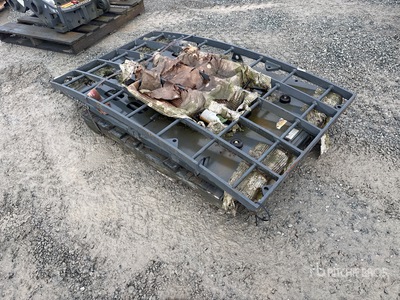 Daequip HE300 Guarding