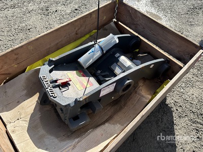 Daequip HE120 Hydraulic Excavator Coupler (Unused)