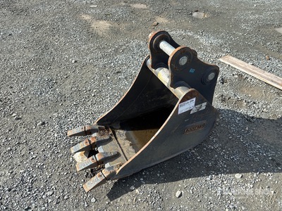 Doosan 18 in Digging Excavator Bucket