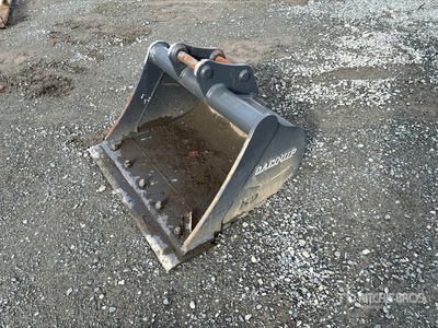 Daequip 30 in Cleanup Excavator Bucket (Unused)