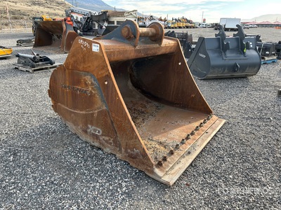 Daequip 72 in Cleanup Cazo para excavadora