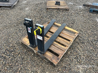 Quantity of (2) Bolzoni 48 in Lift Truck Forks