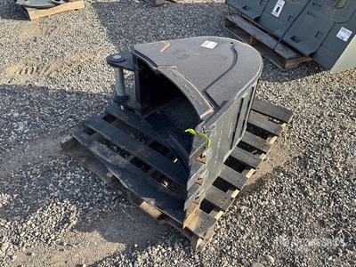 Bobcat 18 in Digging Excavator Bucket (Unused)