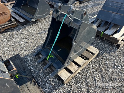 Bobcat 24 in Digging Excavator Bucket (Unused)