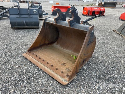 Daequip 60 in Cleanup Excavator Bucket