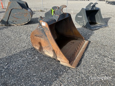 Daequip 60 in Cleanup Cazo para excavadora