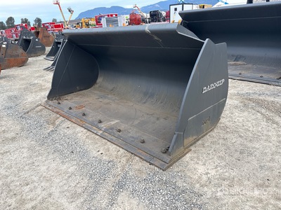 Daequip WL500GPBKT 122 in 5.5 cyd Wheel Loader Bucket