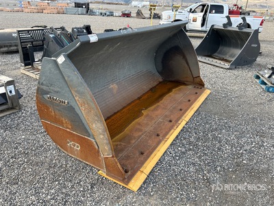 Daequip 119 in 4.5 cyd Wheel Loader Bucket
