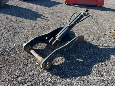 Daequip HE200 Excavator Thumb