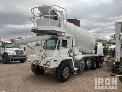 Oshkosh 12x6 Front Discharge Mixer Truck