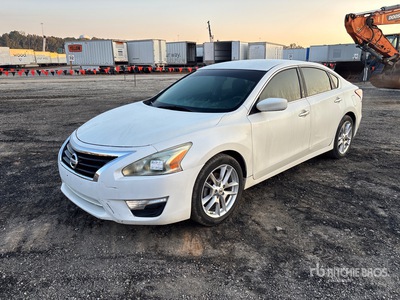 2013 Nissan Altima 2.5S Automobile