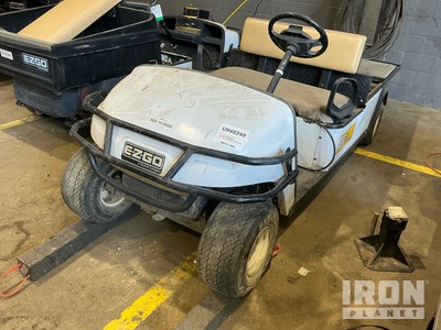 E-Z-Go Electric Golf Cart