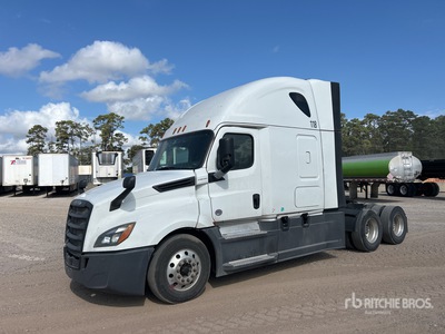 2020 Freightliner Cascadia 126 6x4 T/A Sleeper Truck Tractor