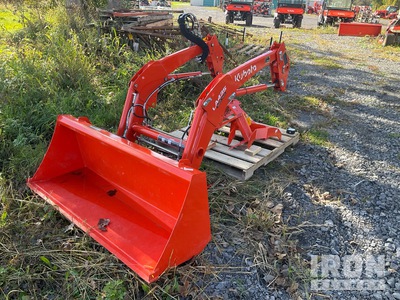 Kubota LA435 Front Loader Attachment