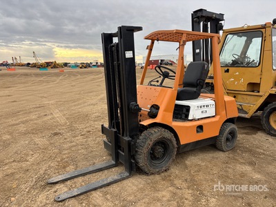 Toyota Pneumatic Tire Forklift