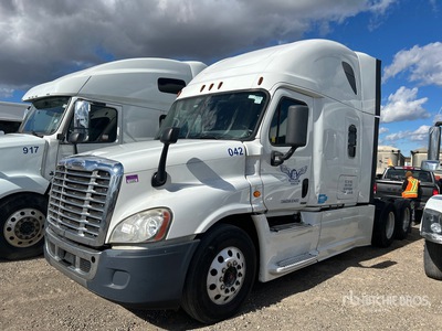 2014 Freightliner Cascadia 125 6x4 T/A Sleeper Truck Tractor (Inoperable)