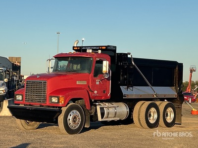 2012 Mack CHU613 6x4 3-Achs Kipper-Lkw