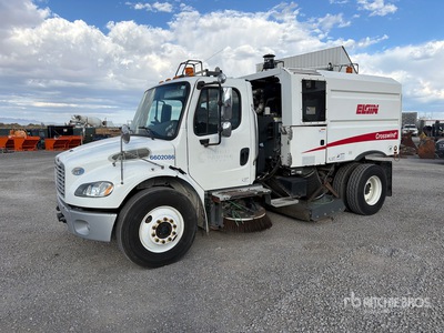 2018 Elgin Crosswind on 2019 Freightliner M2 106 Zamiatarka uliczna