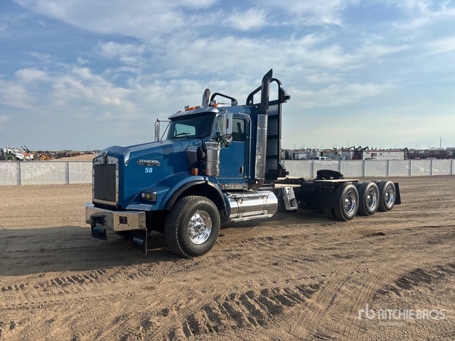 2016 Kenworth T 800