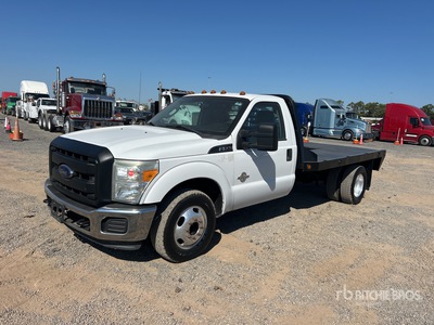 2014 Ford F-350 XL 4x2 Ciężarówka z płaską platformą
