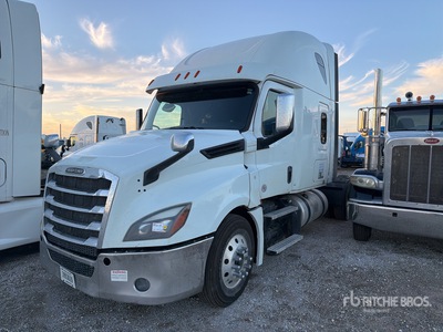 2020 Freightliner Cascadia 126 6x4 T/A Sleeper Truck Tractor
