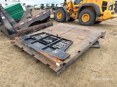 9 ft Deck with Support pour maux de tête
