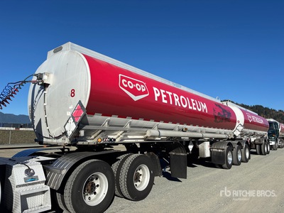 2009 Advance 32500 L Tri/A Super B-Train Lead Tanker Trailer