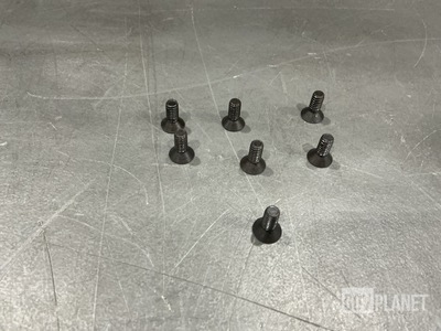 (283) 2507298-28 Machine Screws