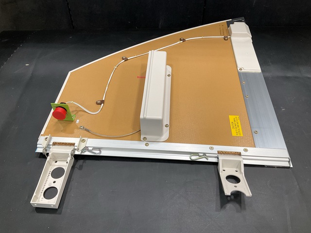 Jamco 0FM2000A94G01 Mirror Assembly