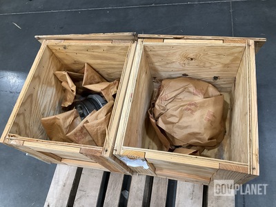 (2) Oshkosh 3892553 Engine Fan Clutches