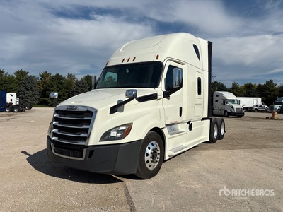 2019 Freightliner Cascadia 126 6x4 T/A Slaapcabine Trekker