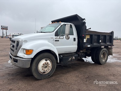2009 Ford F-750 4x2 Wywrotka