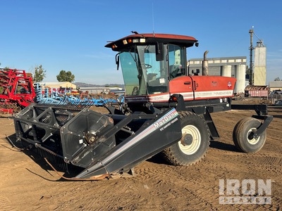 2002 MacDon 2952 11 ft 8 in Windrower