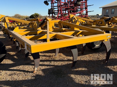 2023 Sutter Buttes Mfg 2512 27 in Chisel Plow