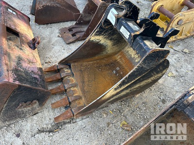 John Deere 24 in Q/C Benna per escavatore