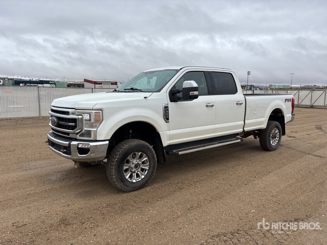 2022 Ford 2022 Ford F-350 Lariat 4x4 Crew Cab Pickup