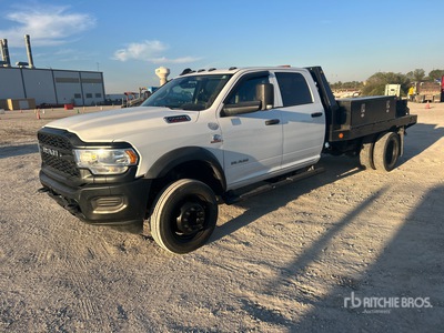 2019 Ram 5500 4x4 Crew Cab Flatbed Truck